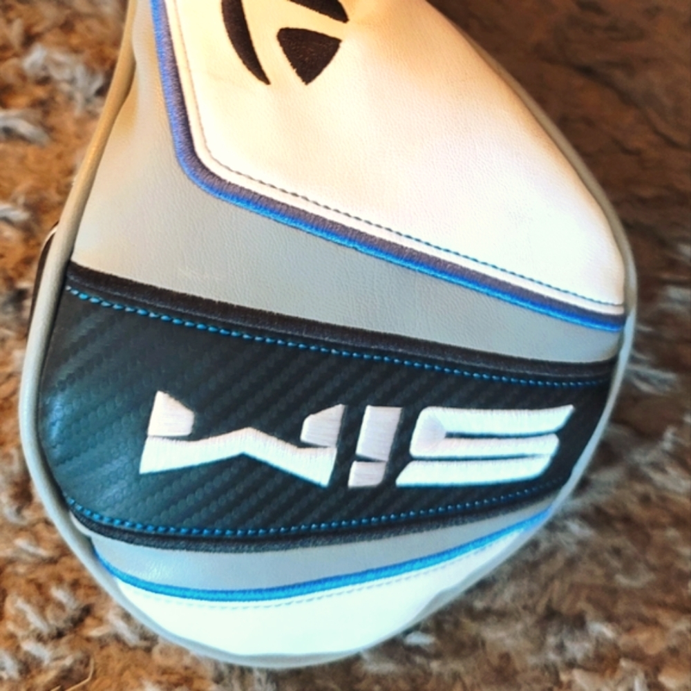 TAYLORMADE SIM LEATHER COVER